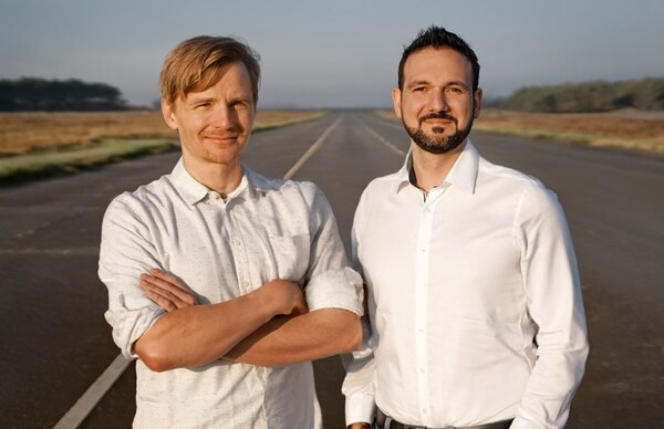 LtoR-Chief Technical Officer & Co-founder, Rafael Fietzek and Chief Executive Officer & co-founder Stéphane Foulard.