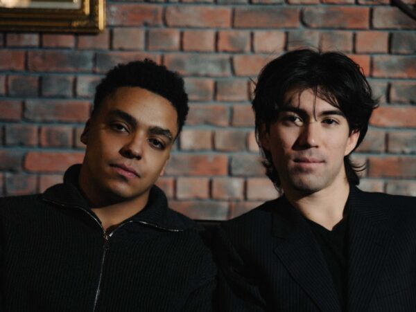 Nicolas Dehandschoewercker and Luc Mahoux-Nakamura.